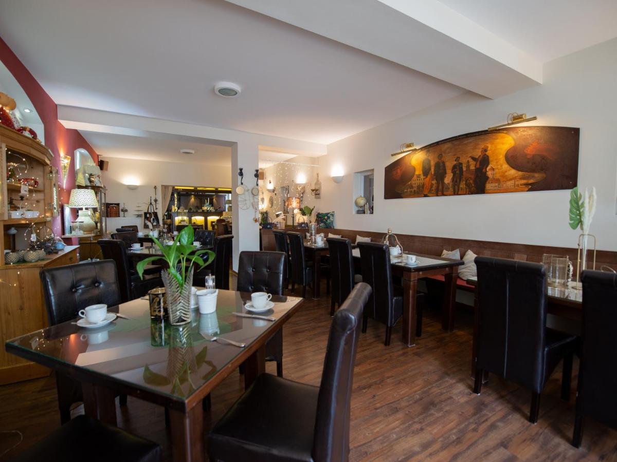 Hotel Zum Vetter Финстервалде Екстериор снимка