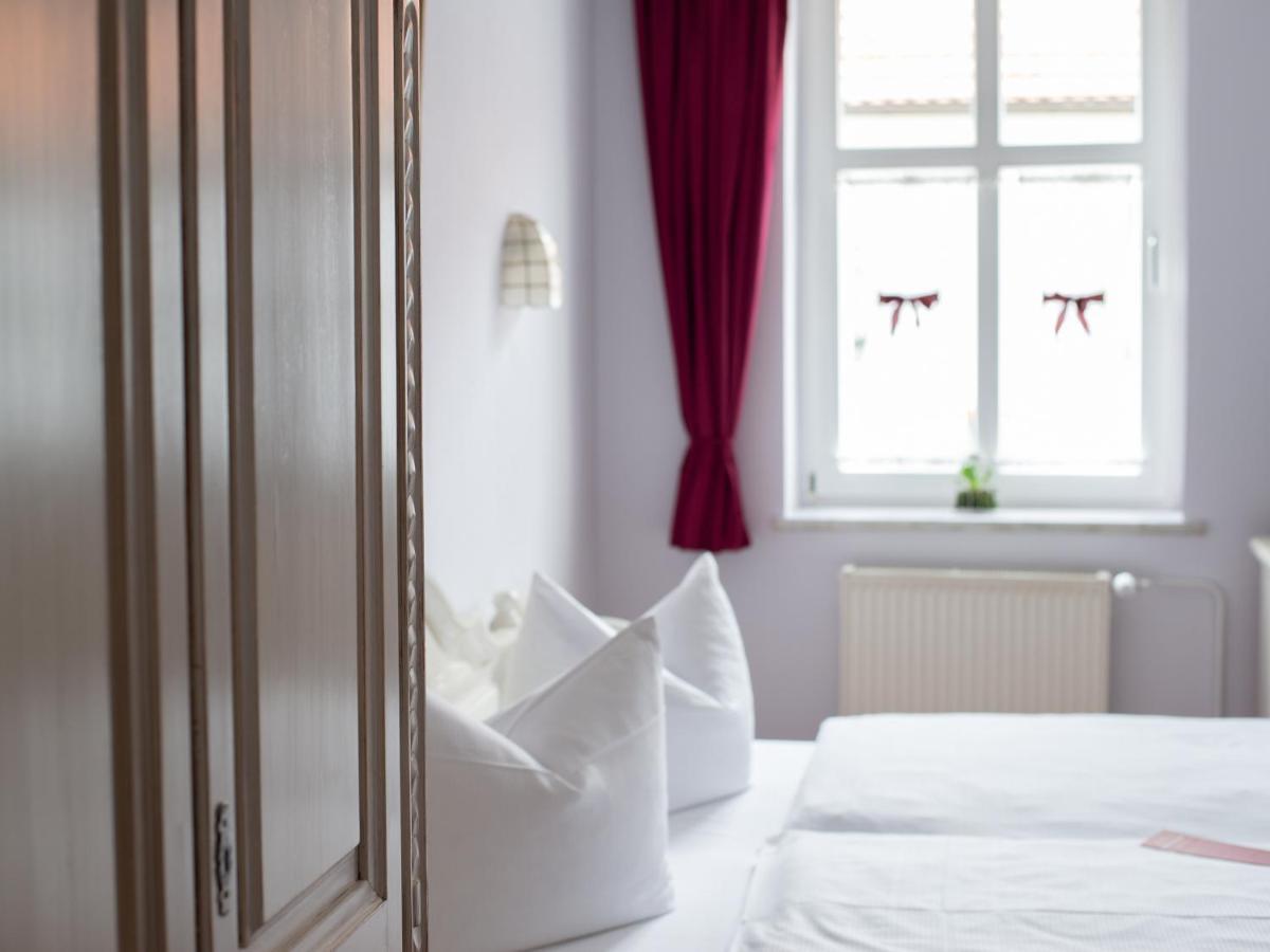 Hotel Zum Vetter Финстервалде Екстериор снимка